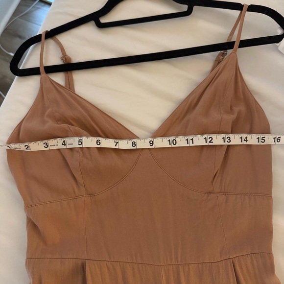 Tan Jumpsuit size medium - Picture 3 of 4